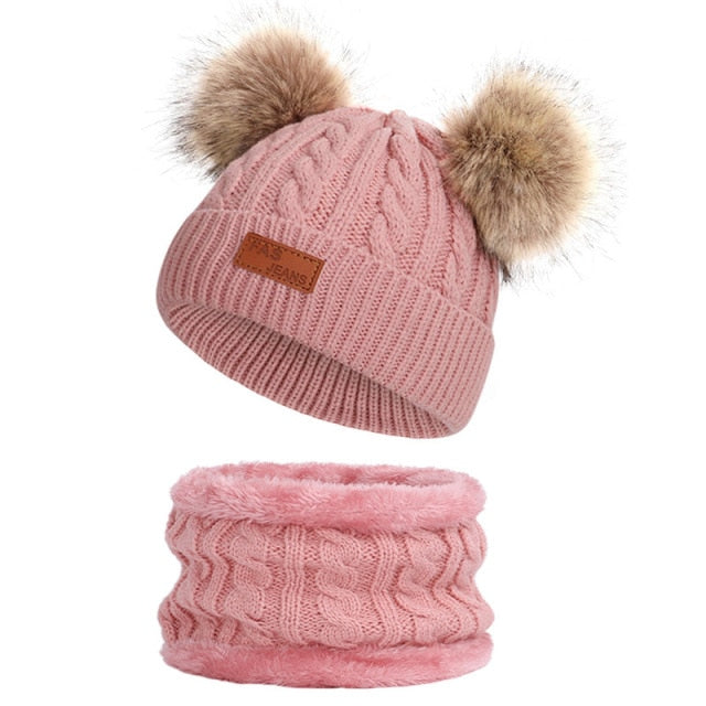 Gebreide Dubbele PomPon + Incl. GRATIS sjaaltje | Start Schattig met de Winter☃️