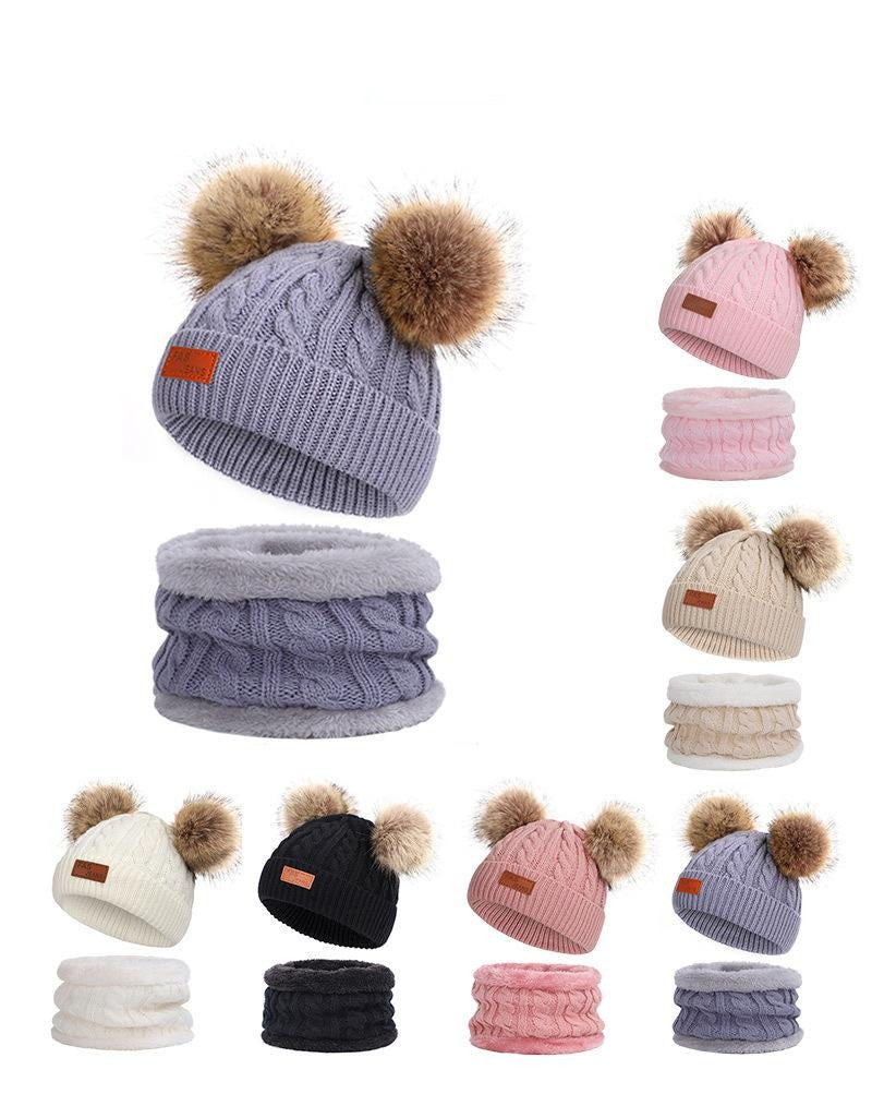 Gebreide Dubbele PomPon + Incl. GRATIS sjaaltje | Start Schattig met de Winter☃️