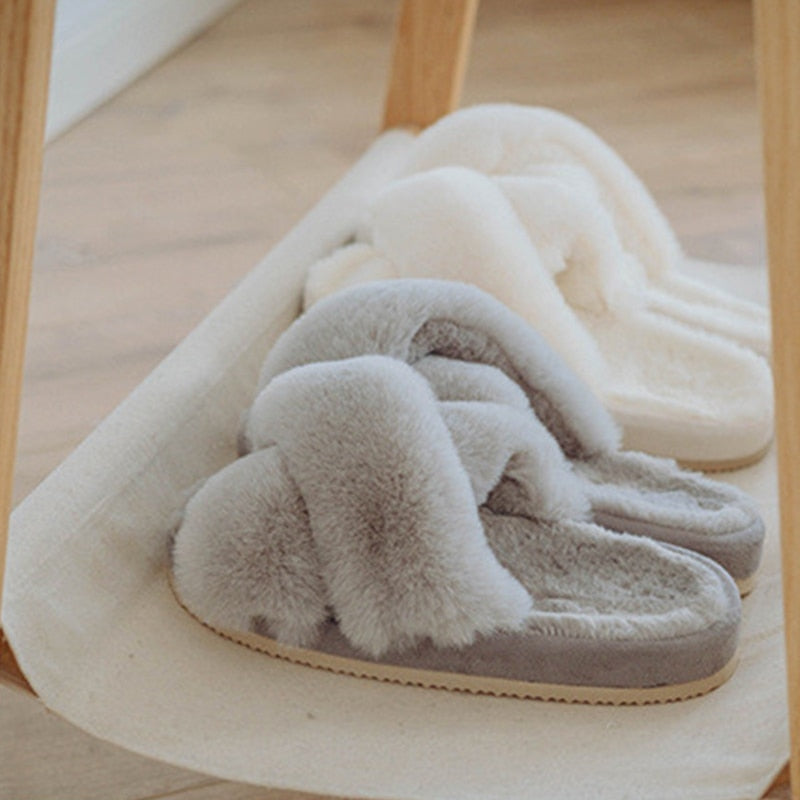 Primerra™ Fluffy Slippers | Stijlvol en comfortabel | 100% Diervrije Bont ✨